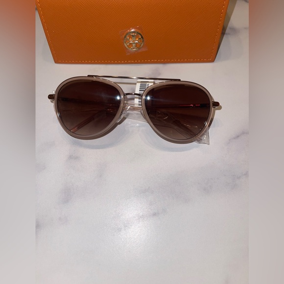 Authentic Tory Burch Sunglasses - Picture 3 of 7